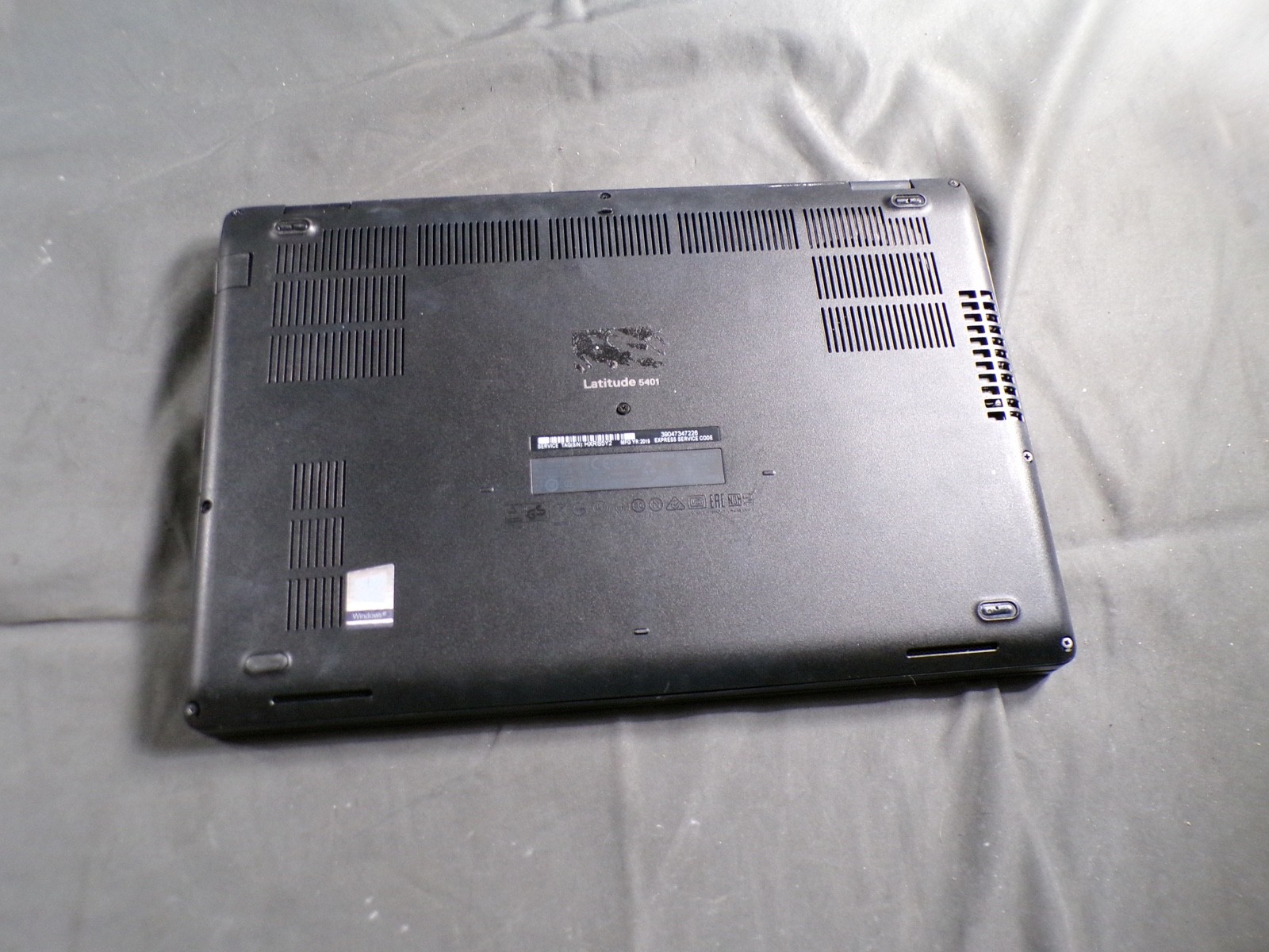 DELL LATITUDE 5401 INTEL CORE I5-9400H 2.50GHZ 8GB RAM **NO HD/ NO CADDIE/ NO OS