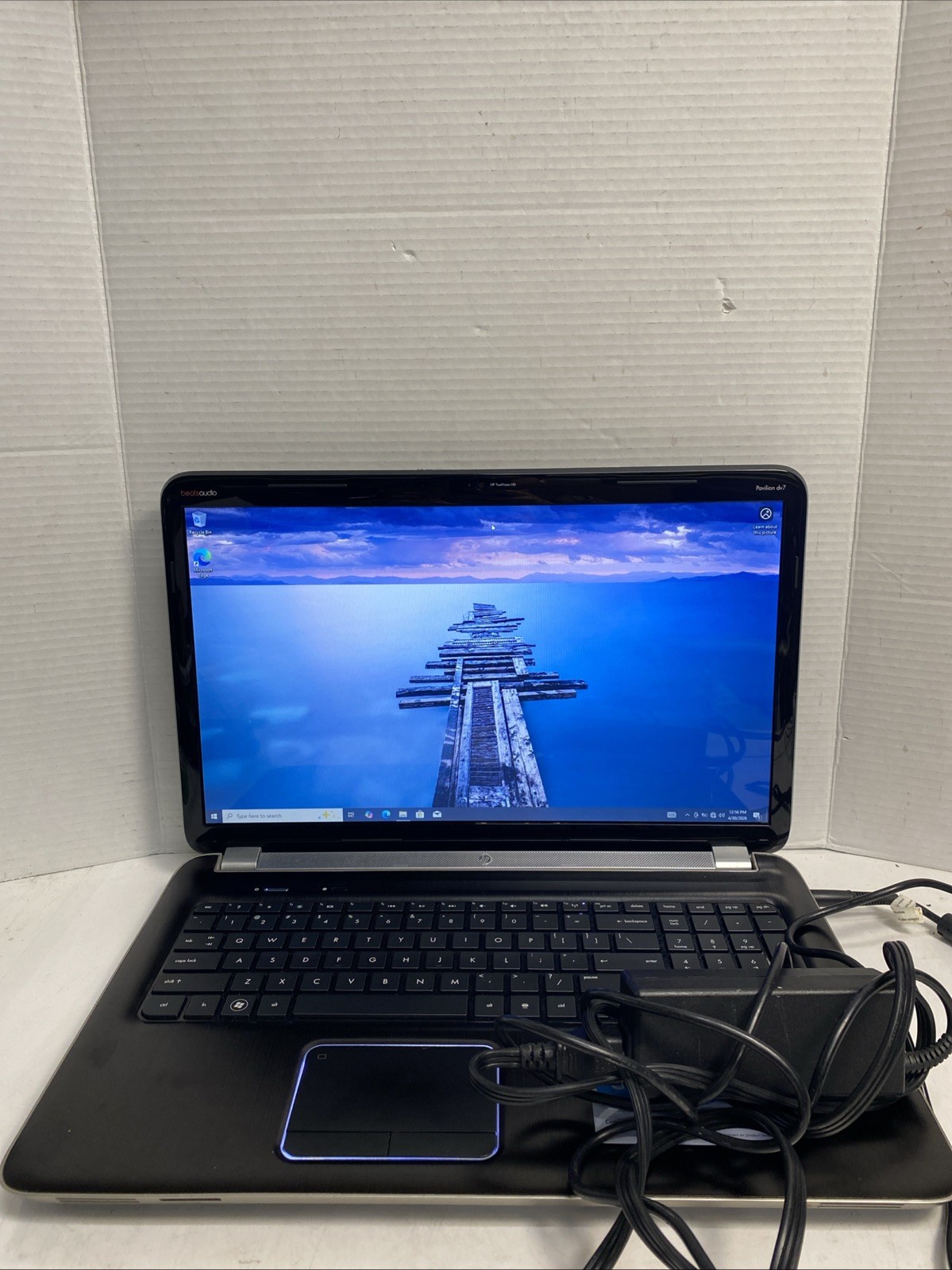 HP DV7-6185us 17.3″ i7-2630QM 2.0GHz 8GB 240GB SSD WIN10Pro w/ CHARGER