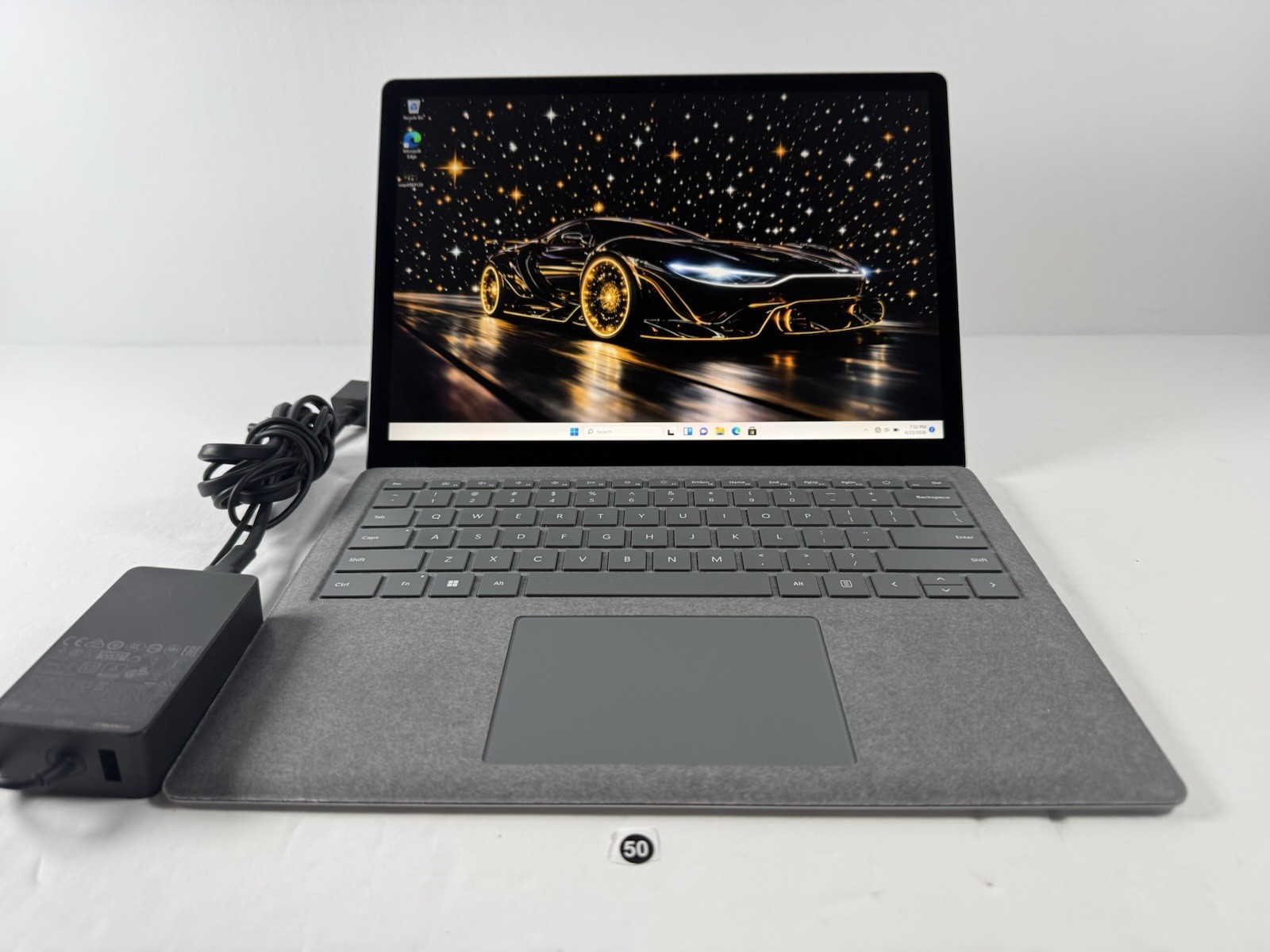 Microsoft Surface Laptop 5 13.5” 1950 Intel Core i7-1265U 16GB RAM 512GB NVME