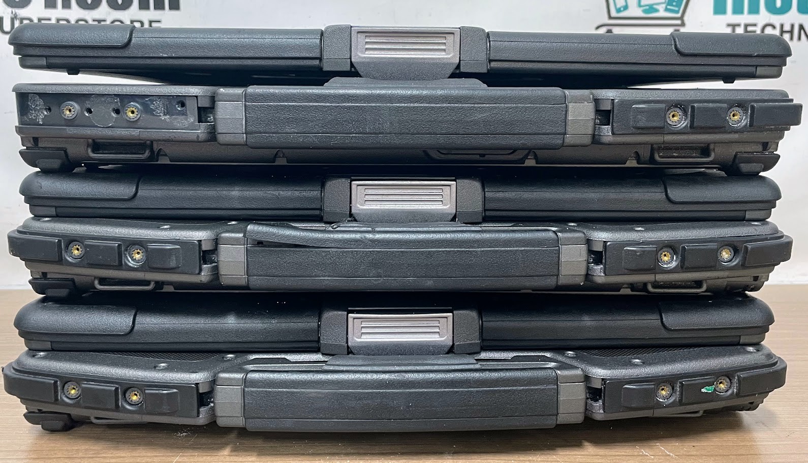 LOT 3 Dell Latitude E6400 XFR 14” 2 Duo CPU 2.5GHz 4gb RAM NO HDD NO BATT/CADDY