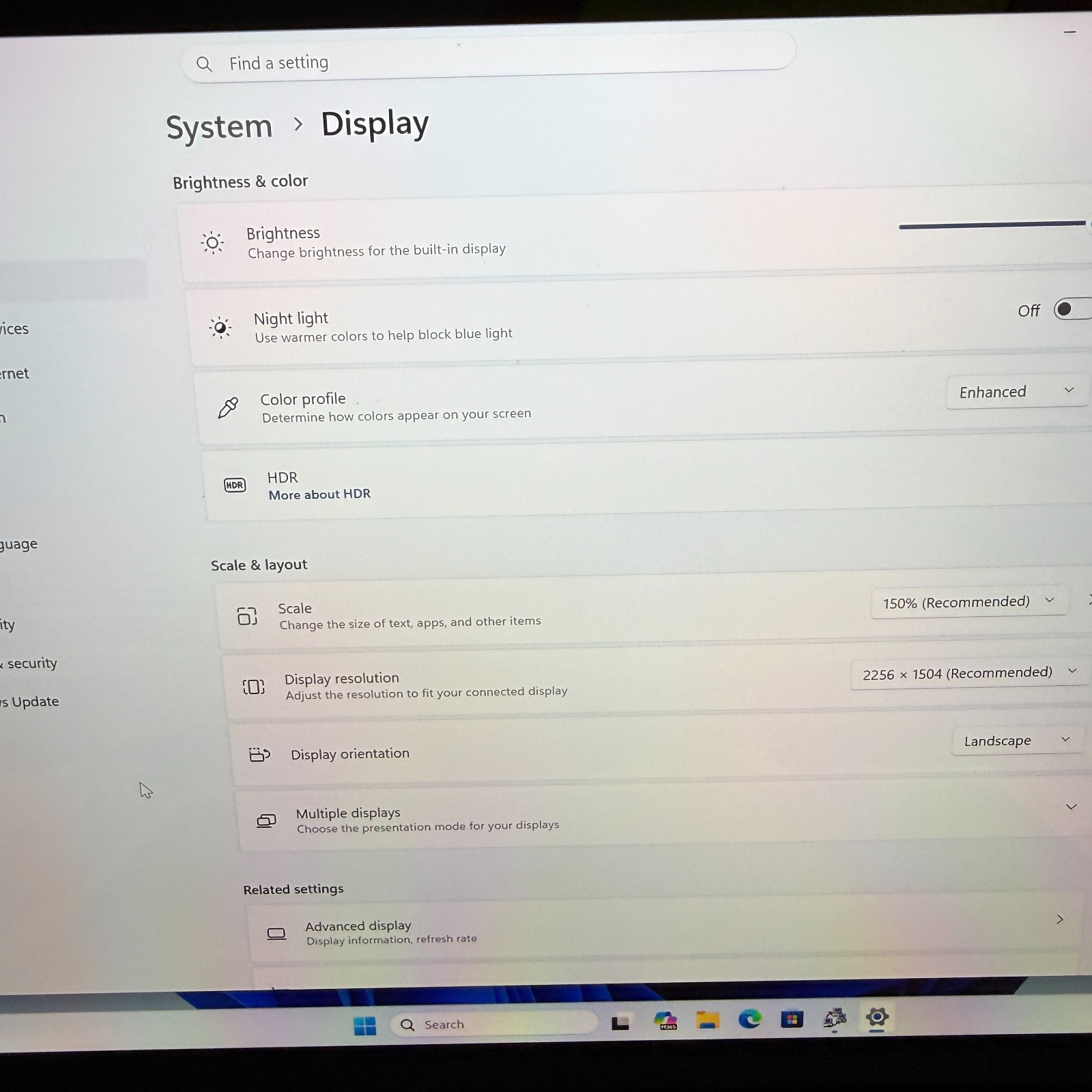 Microsoft Surface Laptop 3 1867 13.5″ i5-1035G7 8GB 256GB SSD Win11 Pro FAIR