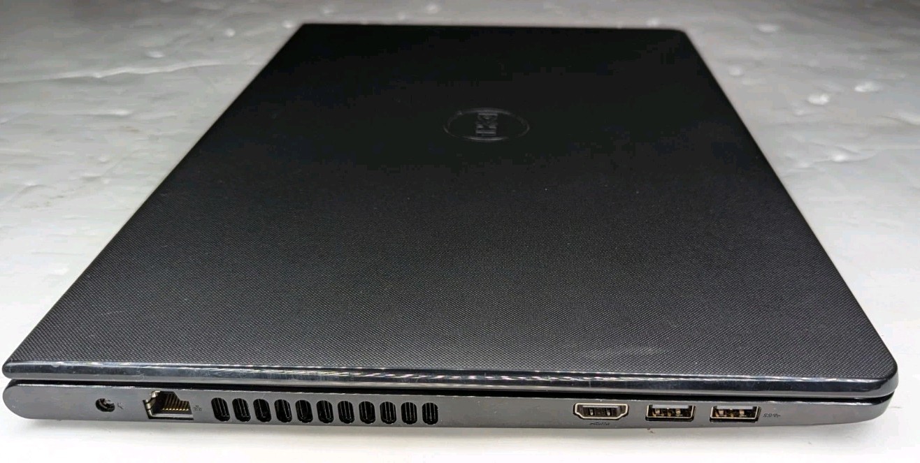 Dell Inspiron 3567 15.6″ Core i3-7130U 2.70GHz 12GB RAM 128GB SSD Windows 11