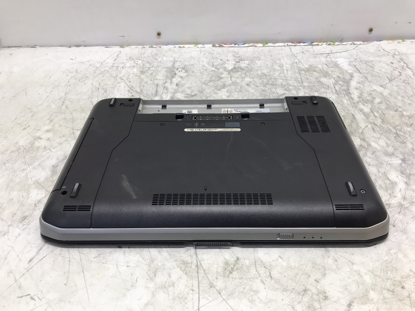 Dell Latitude E5430 non-vPro Intel i5-3210 2.50GHz 4GB Ram No HDD No OS NO BATT