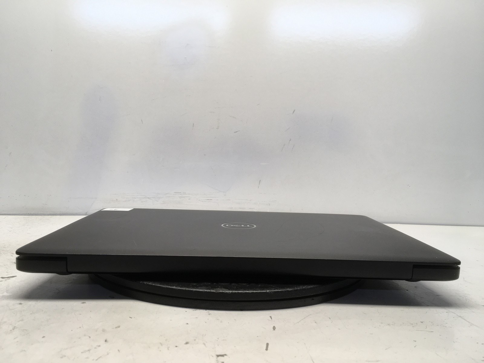 Dell Latitude 3590 Intel i3-7020U 2.3GHz 8 GB NO HDD No Batt