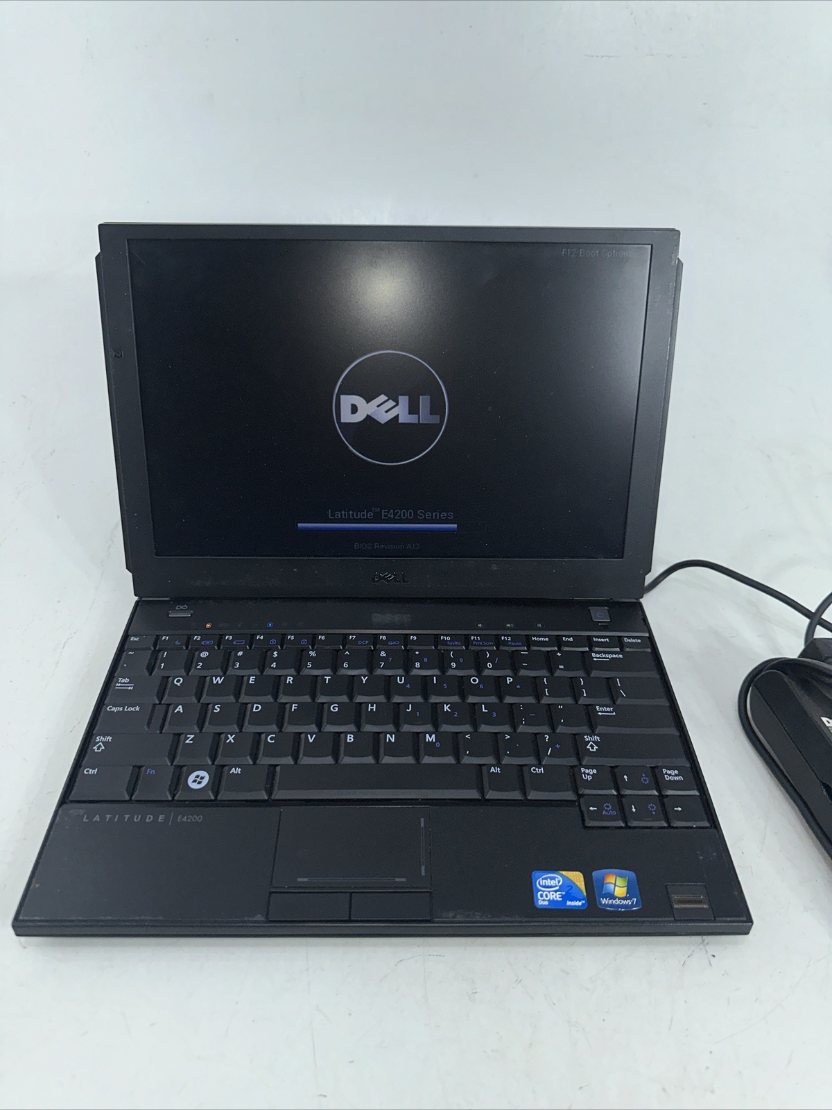 Dell Latitude E4200 Intel Core 2 DUO CPU U9600 @ 1.60GHZ / 2GB / NO Hard drive