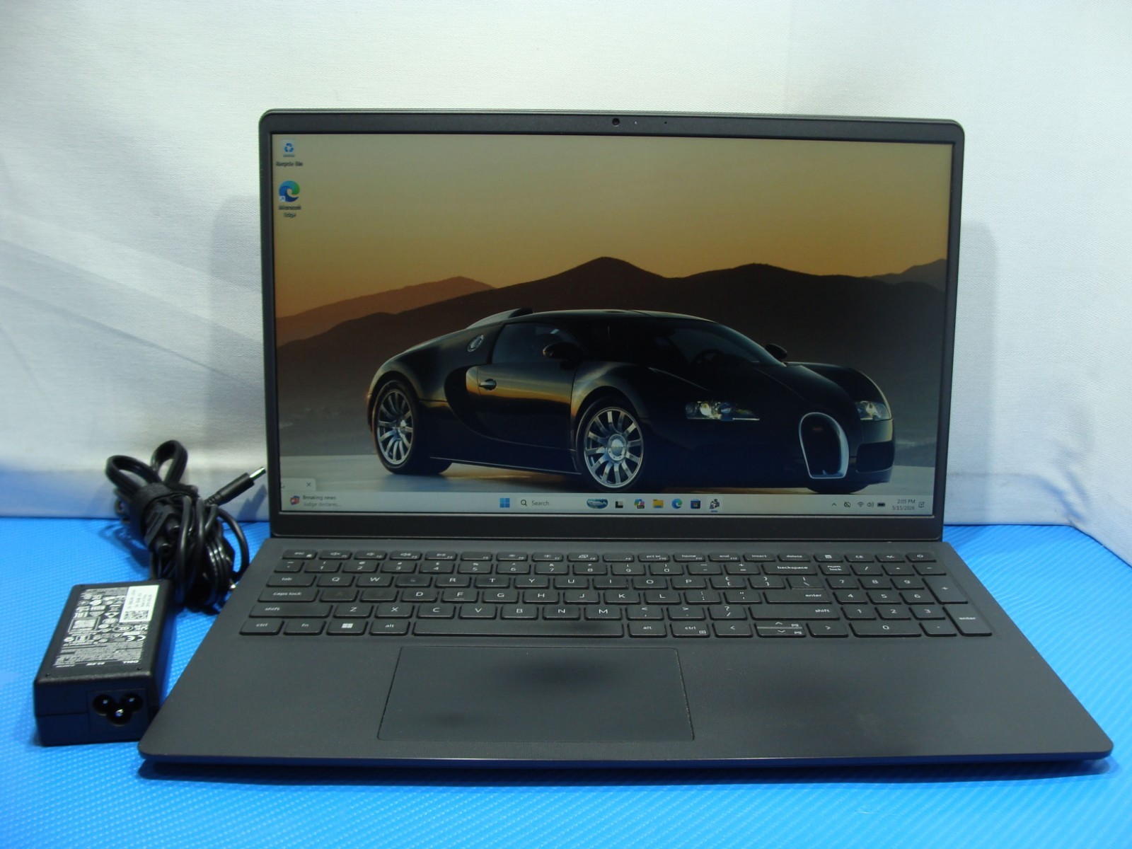 Dell Vostro 15 3510 15.6″ FHD Core i7-1165G7 2.8GHz 16GB 512GB SSD W11P +Charger