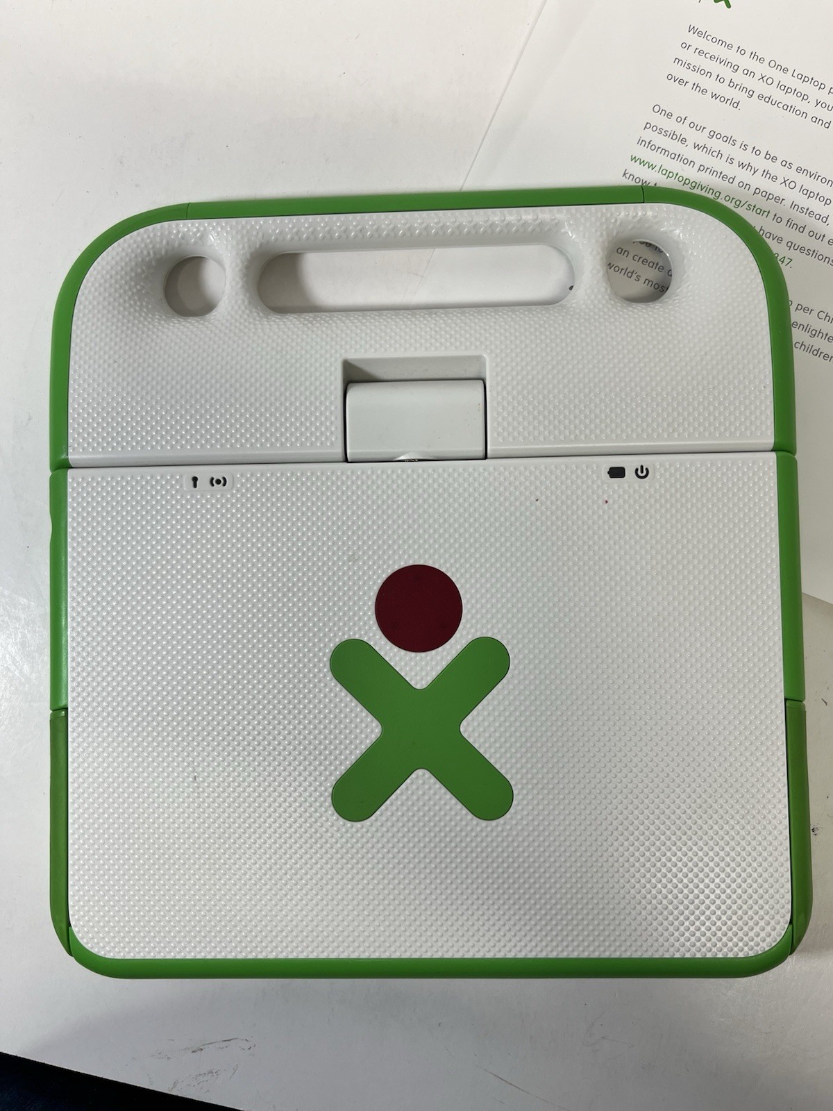 OLPC XO-1 Kids Laptop Computer – One Laptop Per Child – w/ Power Adapter