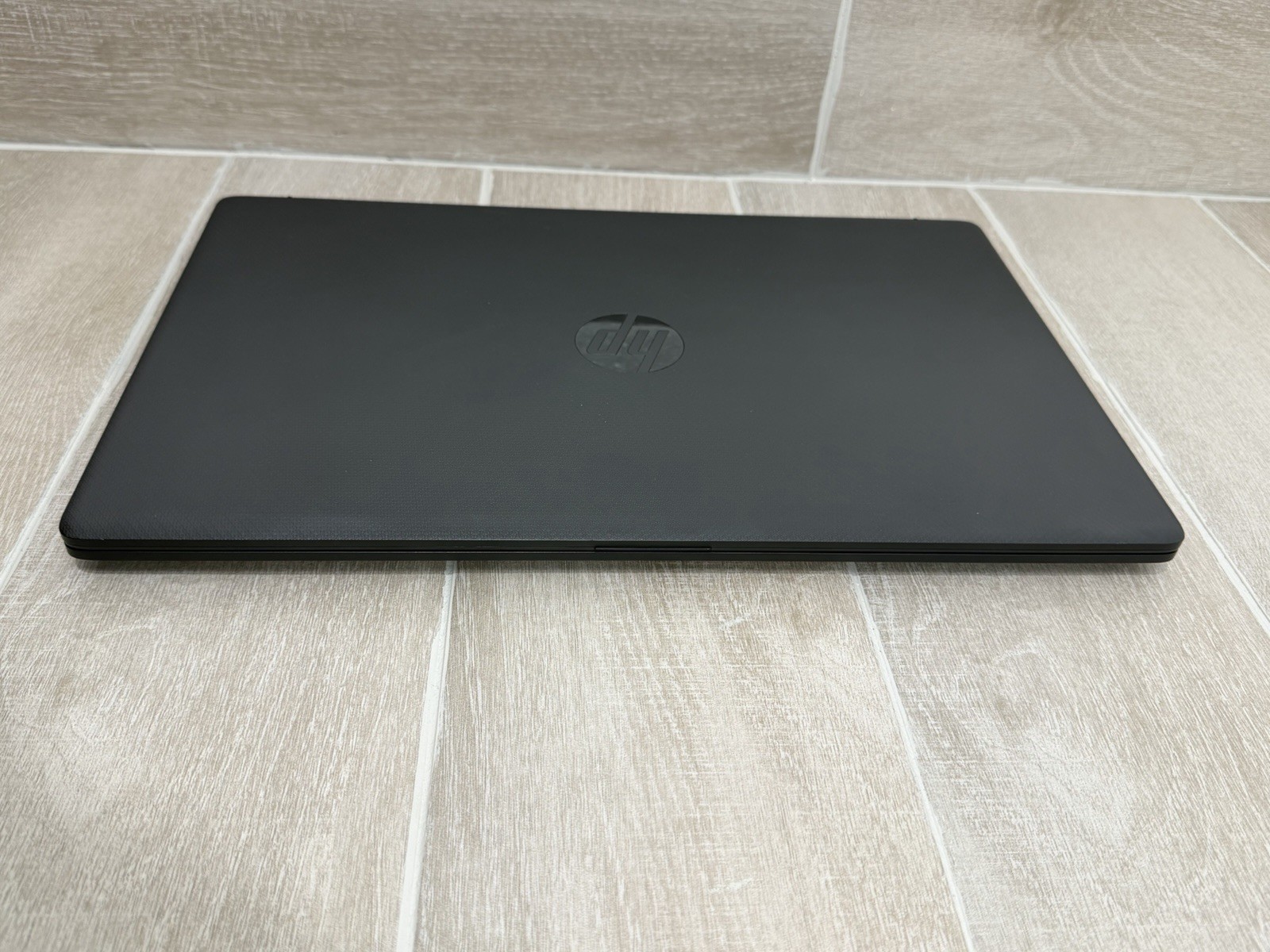 HP 17-CP3047NR 17.2″ Laptop AMD Ryzen 7 7730U 16GB RAM 512GB NVMe SSD Win-11