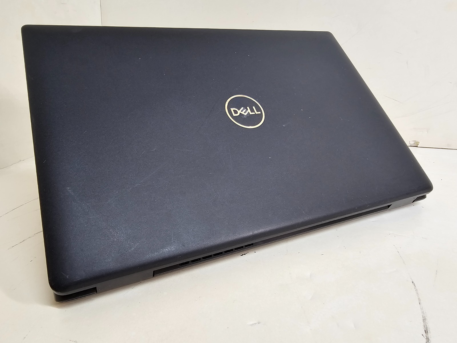 Dell Latitude 3520 Laptop – 2.4 GHz i5-1135G7 8GB 256GB SSD Webcam 15.6″ – SP1