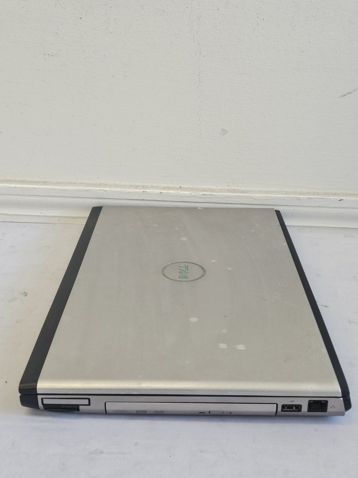 Dell Vostro 3500 Laptop – i3-M370 – 6GB RAM – 120GB SSD – BAD BATT – Windows 10