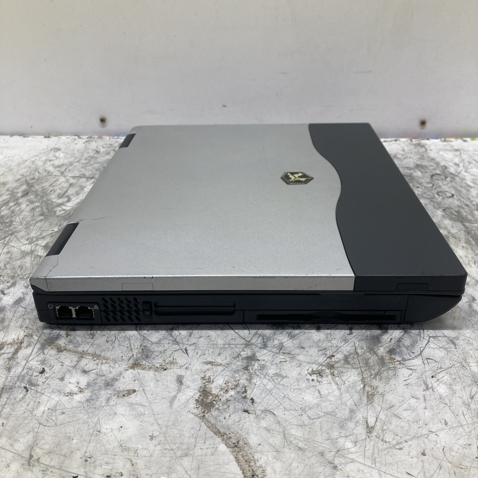 Vintage Gateway Solo 9500 Pentium III 850MHz 128MB no HDD Boot to BIOS