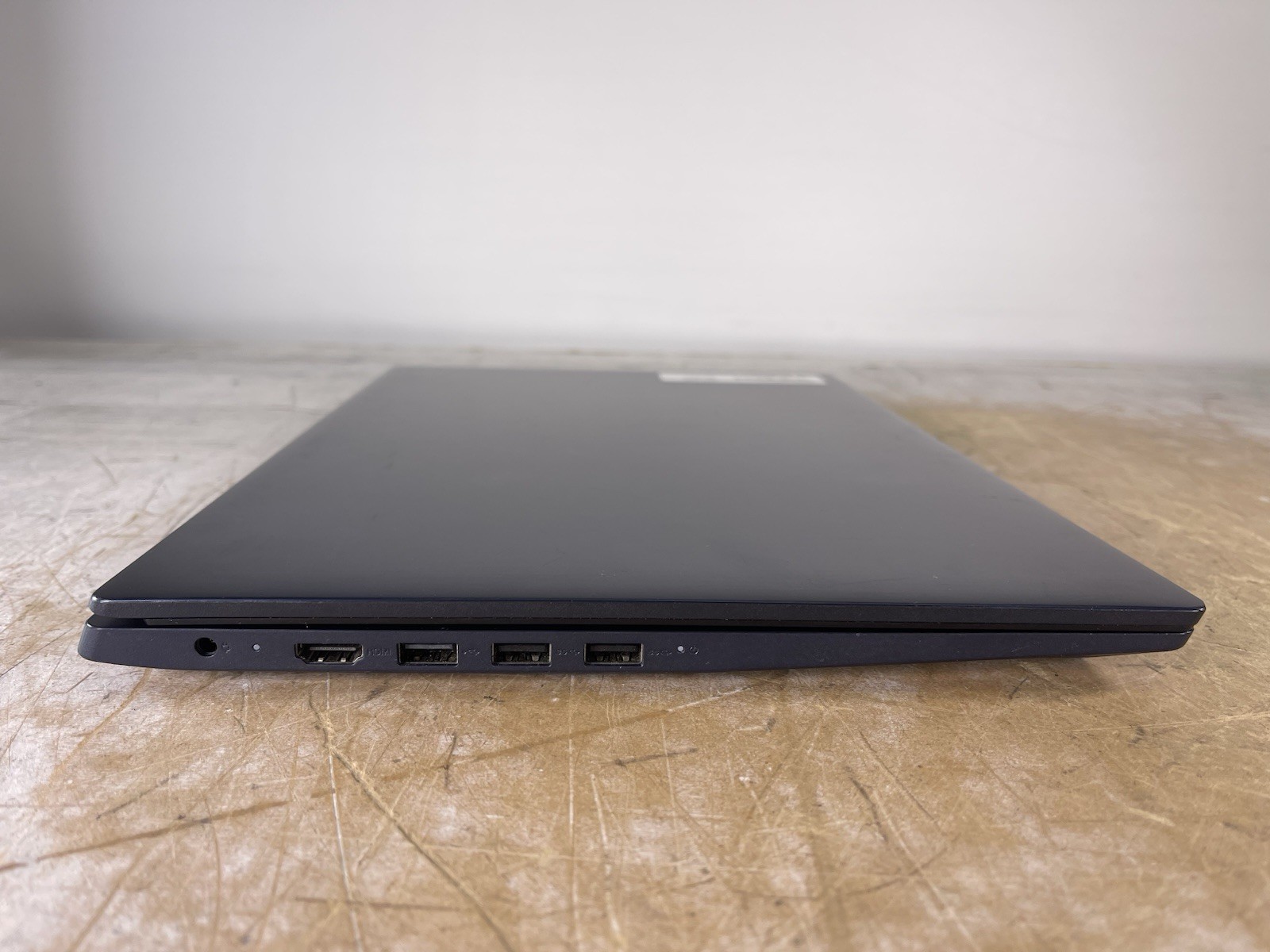LENOVO IDEAPAD 3-15IML05 i5-10210U @ 1.60GHz, 8GB RAM, NO HDD/OS