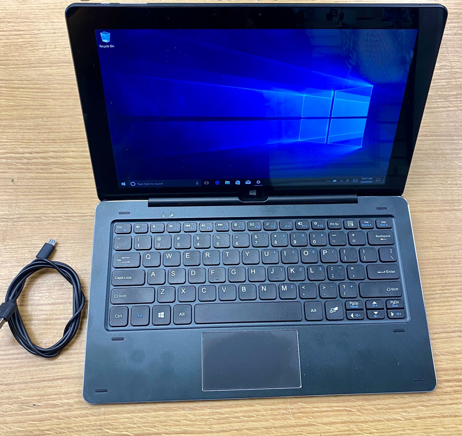 NuVision TM116W725L 11.6″ 2-in-1 Tablet Laptop Intel Atom 2GB RAM 32GB Working