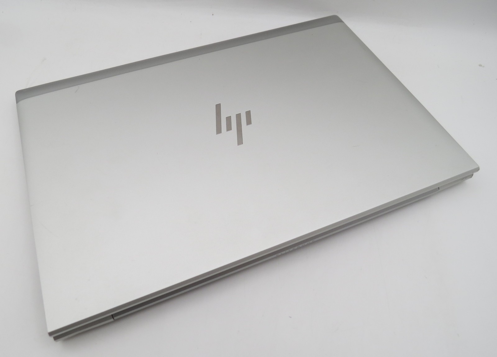 HP Elitebook 830 G7 | i5-10310U @ 1.7GHz | 16GB DDR4 | 256GB m2 | 13″ | Win 11