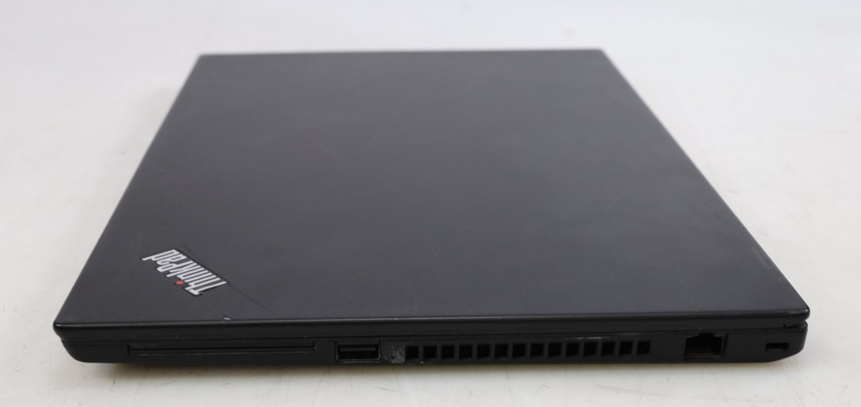 Lenovo THINKPAD P43S 13.9″ Intel i7-8565U 8GB DDR4 QUADRO P520 NO HDD COA OS