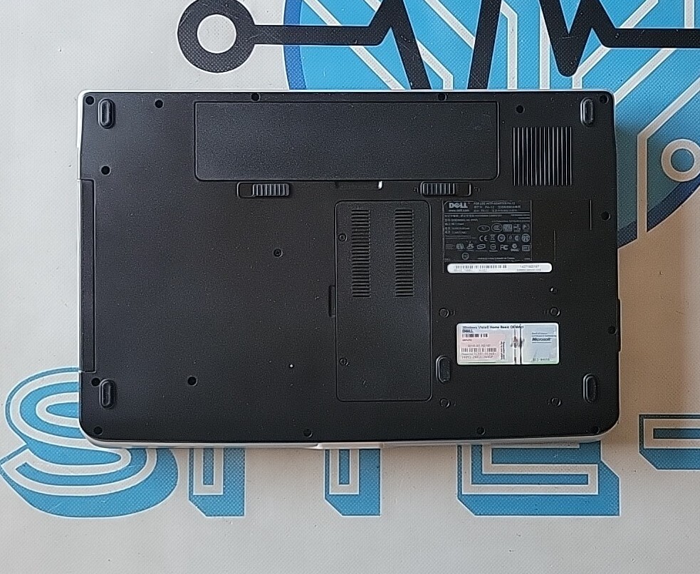 Dell Vostro A860 15.6″ Intel Celeron 2.13GHz 1GB RAM 160GB HDD w/ AC *No OS