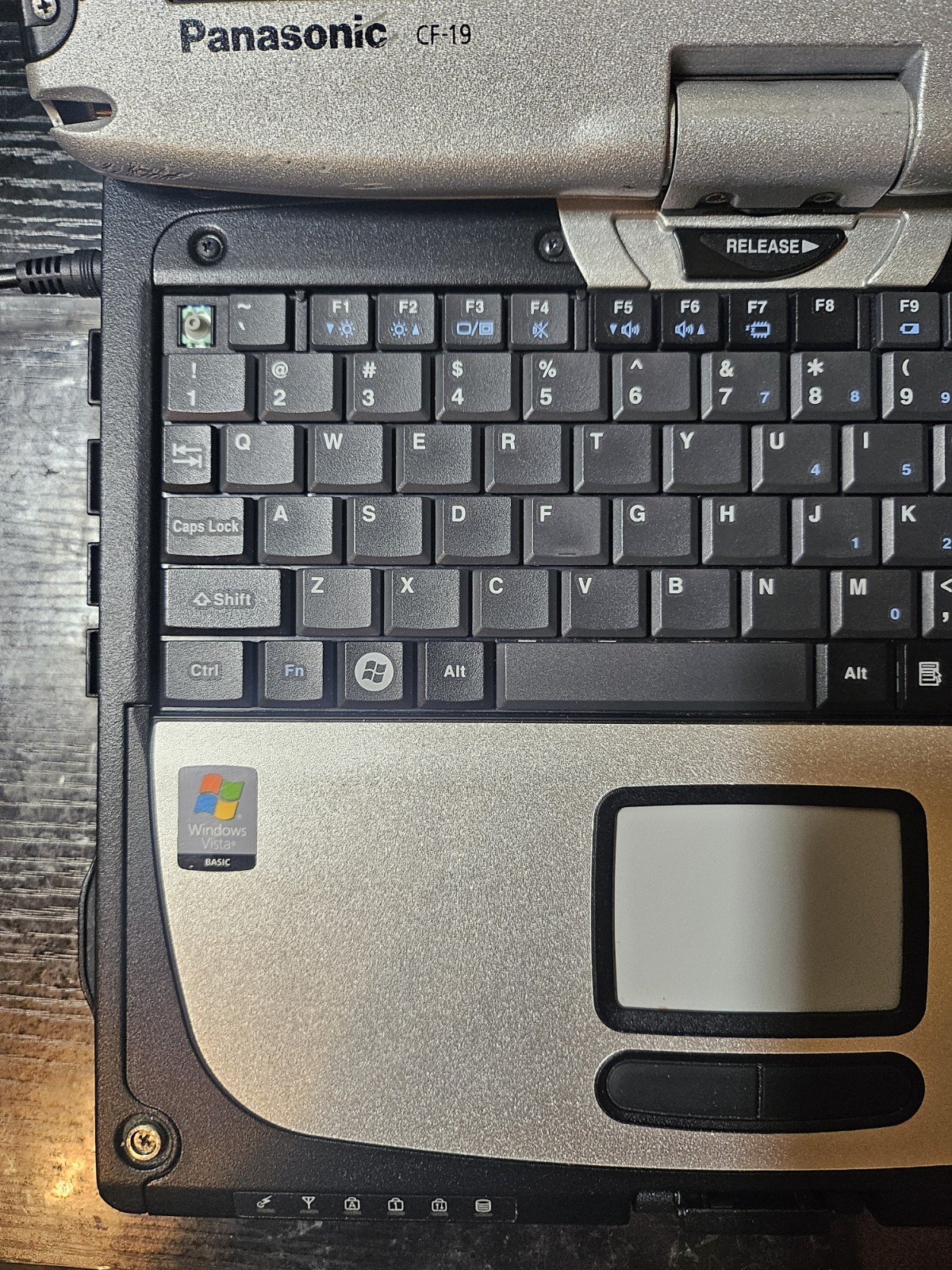 Panasonic Toughbook CF-19, Core 2 duo 2GB RAM, no HDD w screen protector