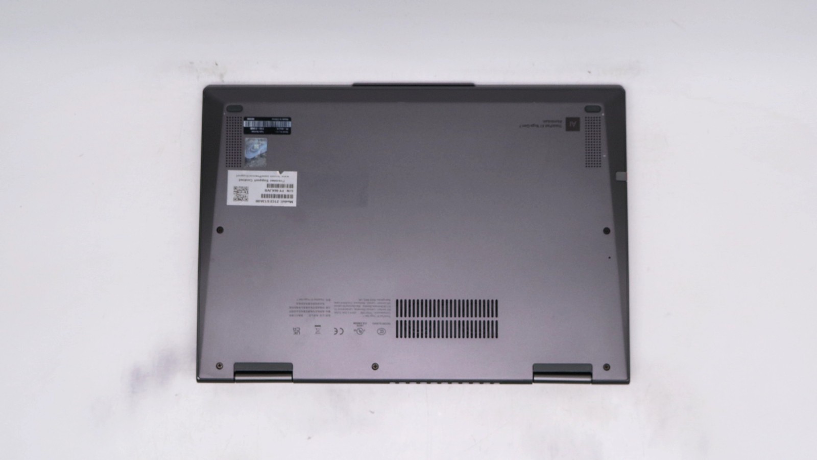 Lenovo ThinkPad X1 Yoga Gen 7 14″ i7-1265u 16GB 512GB – Very Good