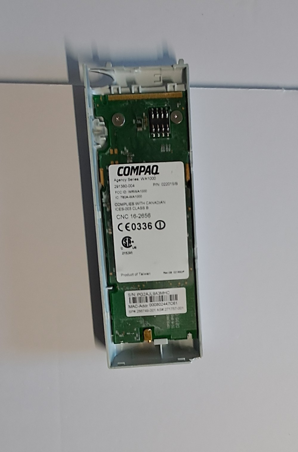 Compaq Presario 1500 Windows XP Home Edition Laptop