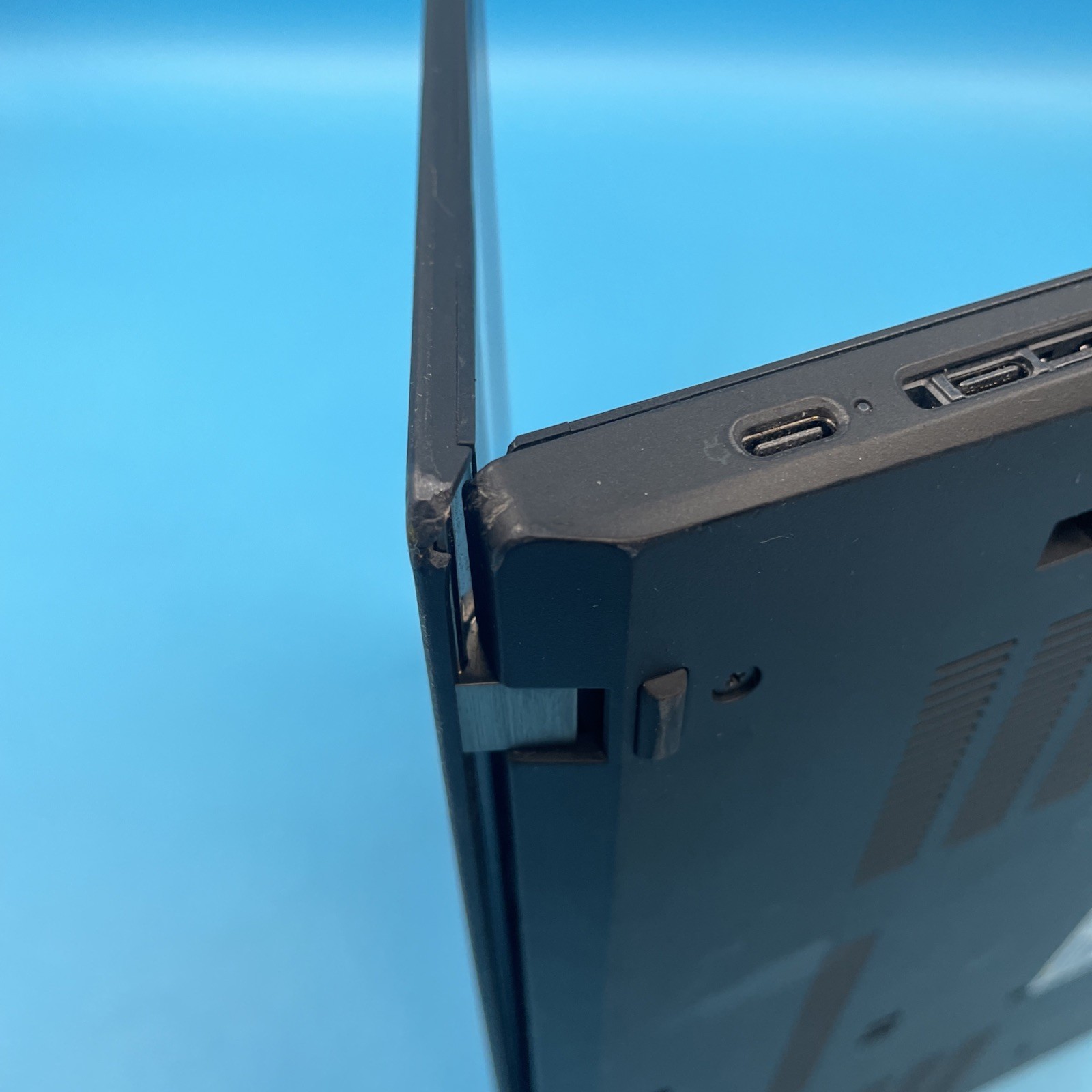 Lenovo ThinkPad T14 | Ryzen 5 Pro 4650U | 16GB RAM | 256GB SSD | W11 PRO | 72%