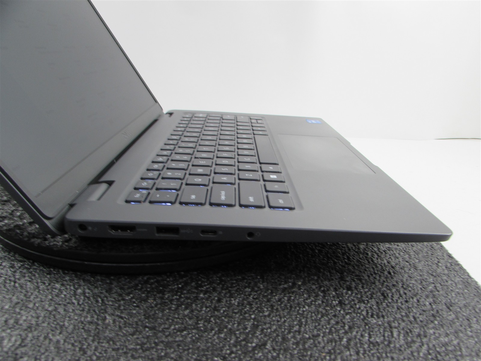 DELL LATITUDE 3440 1366X768 14″ CORE I5-1335U 256GB SSD 16GB RAM NO O.S