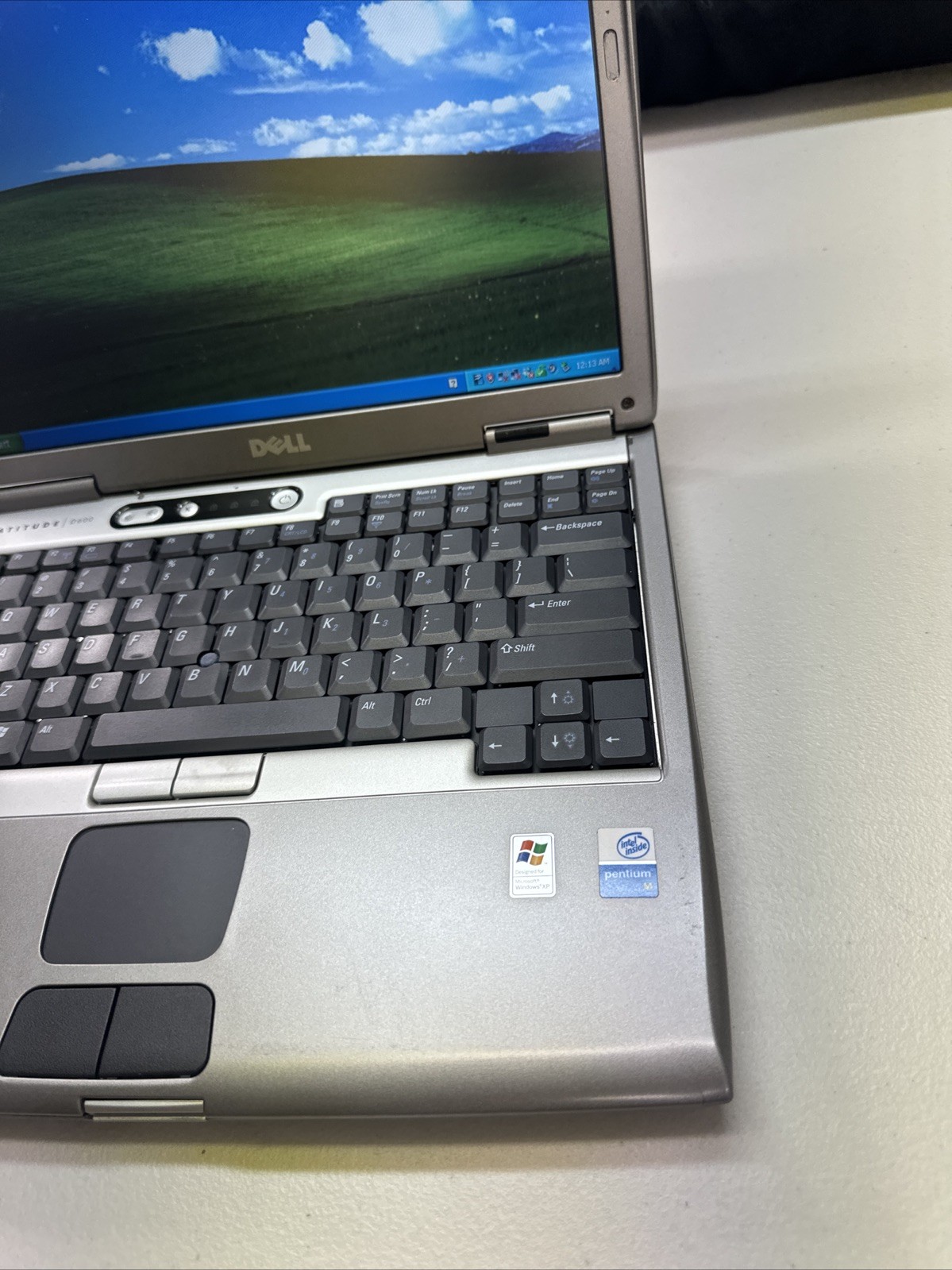 Dell Latitude D600 Laptop Windows XP 32-Parallel port Etc. No Power Adapter