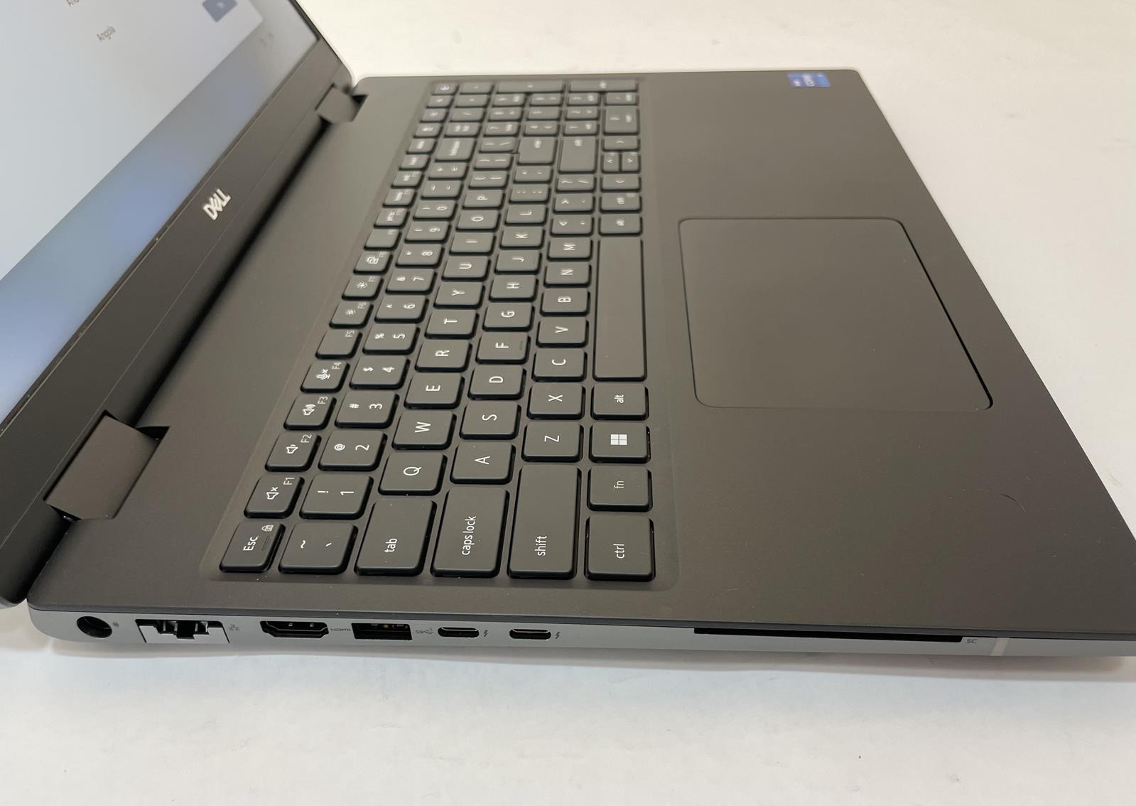 DELL PRECISION 7680 16″ Laptop Core i7 13850HX 32GB 512GB NVMe Windows 11 -Good