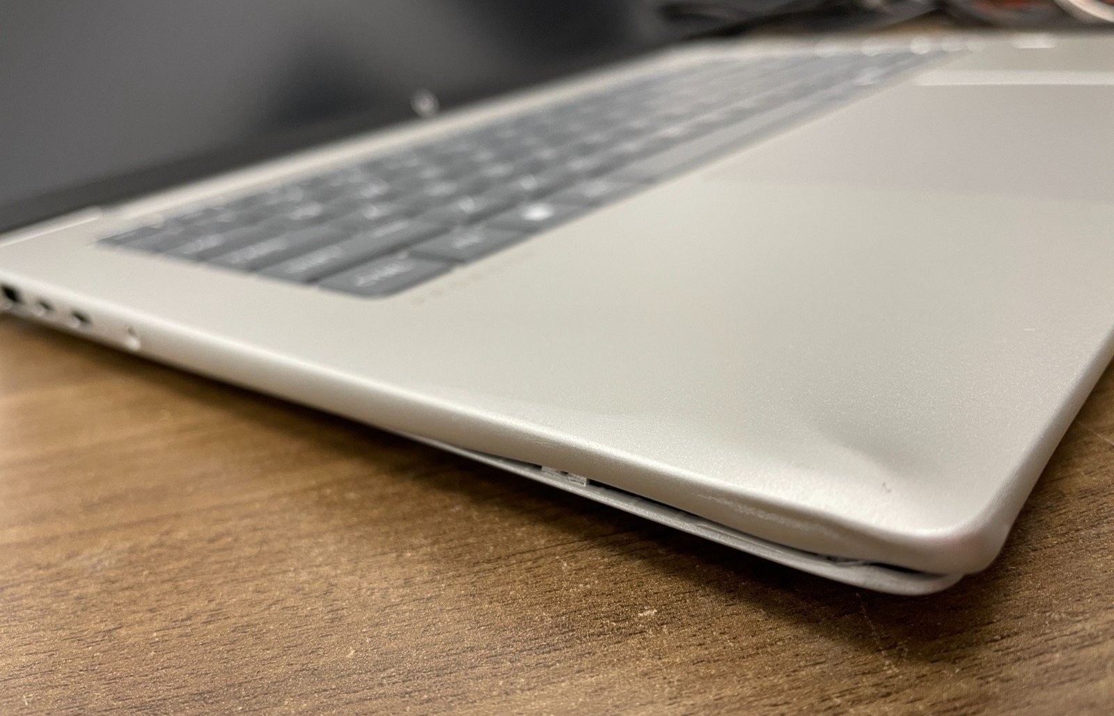 HP ProBook 440 G11 U7-155U 16GB 512GB W11P Wty 6/29/28, Corner Dent (READ)
