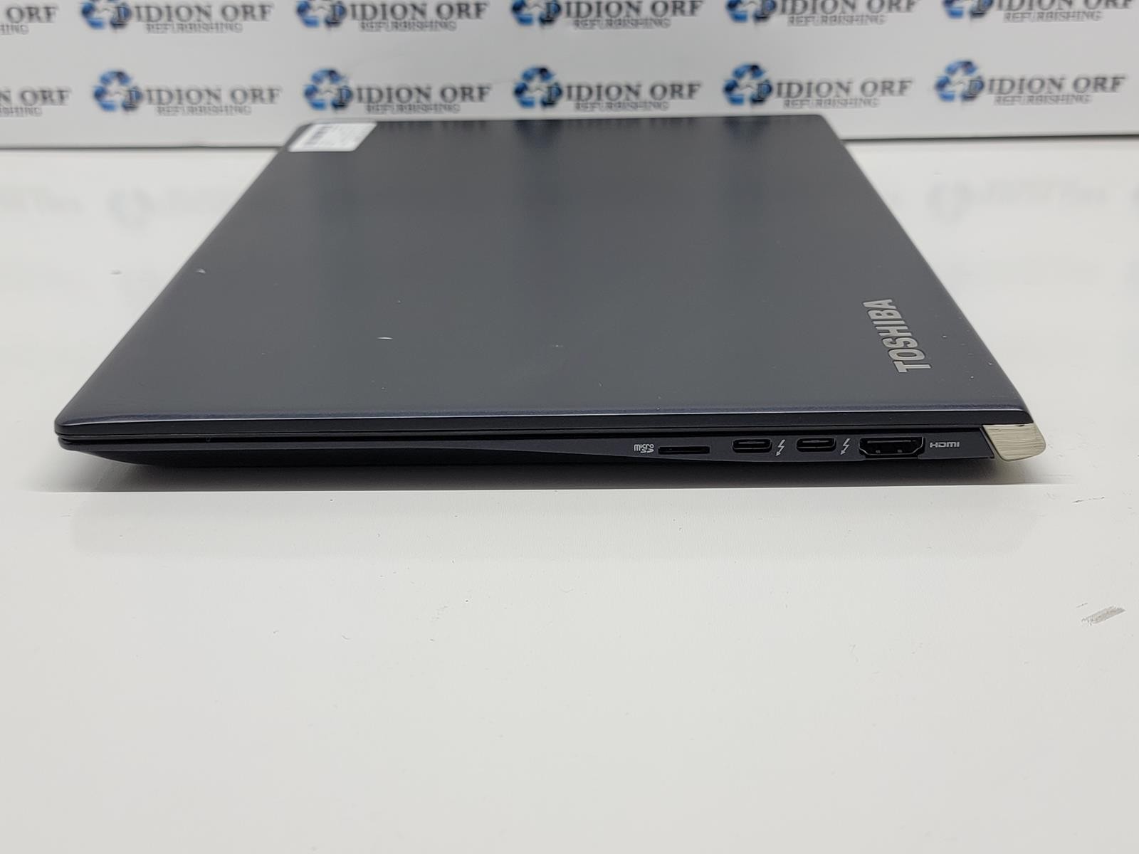 TOSHIBA TECRA X40-E i5 8350U 1.70GHz 8 GB RAM 256 GB SSD NO OS SKU 20737