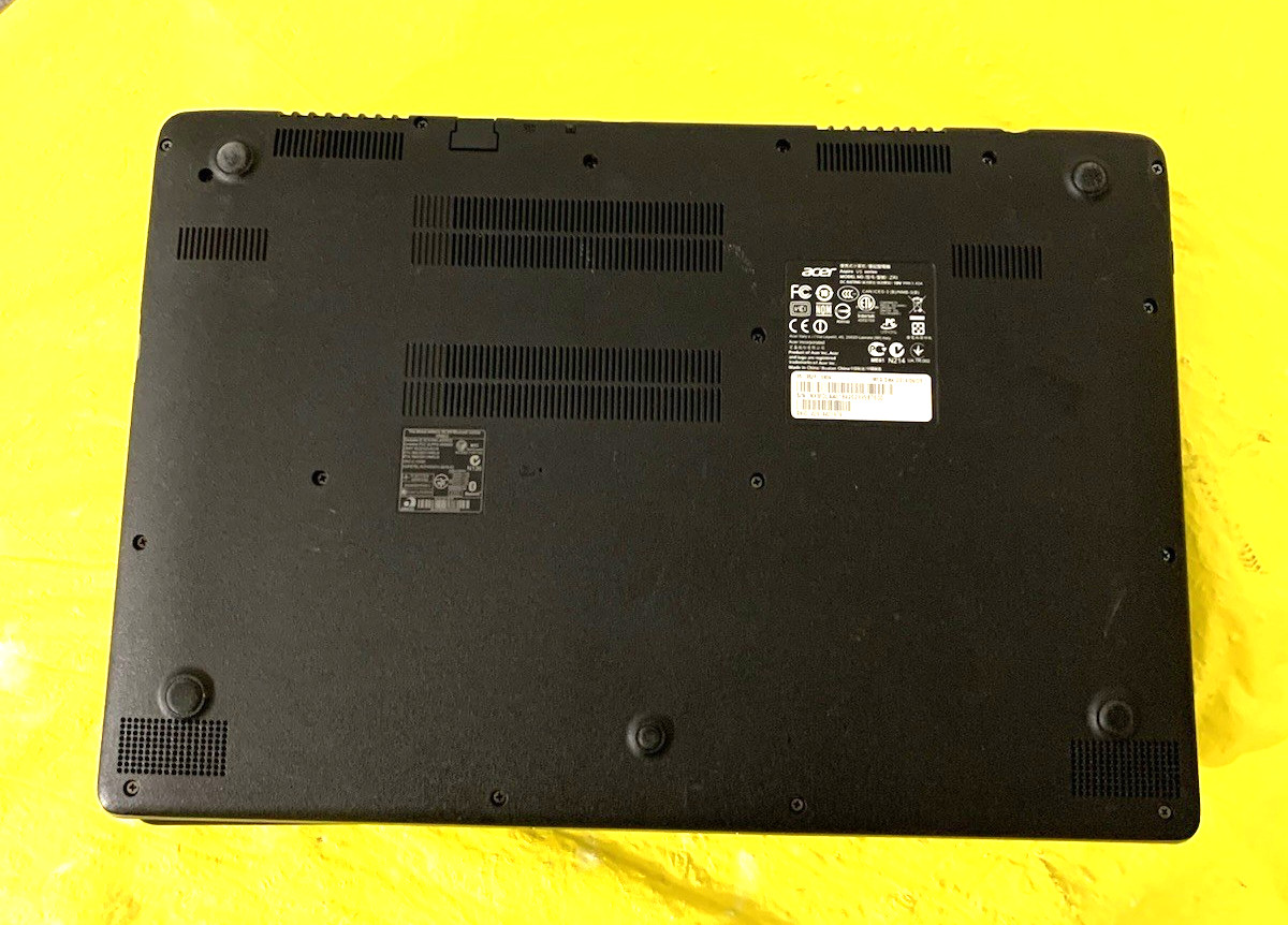 Lot Of 3 Mixed Acer Aspire Laptops For Parts