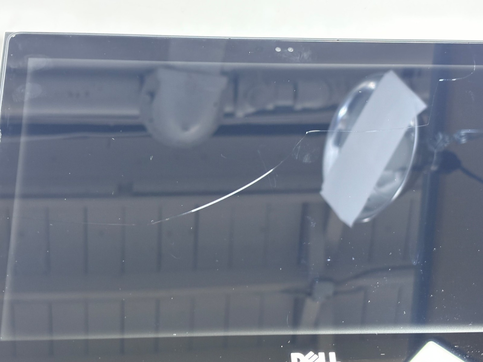 FOR PARTS: Dell Latitude 3390 2 in 1 – 13.3″ FHD, 1.7GHz i5, NO RAM, NO SSD
