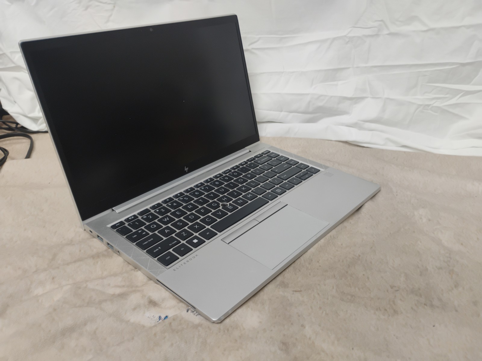 EliteBook 840 G8, i7-11th Gen, 8gb Ram, 512gb SSD, Win 11