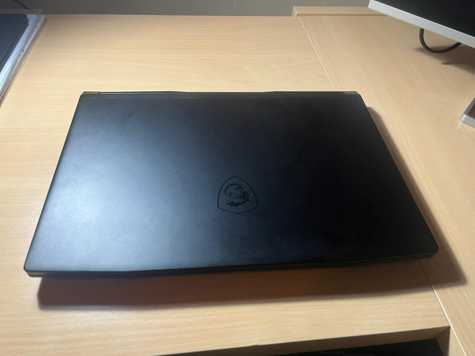 portatil gaming MSI Creator M16
