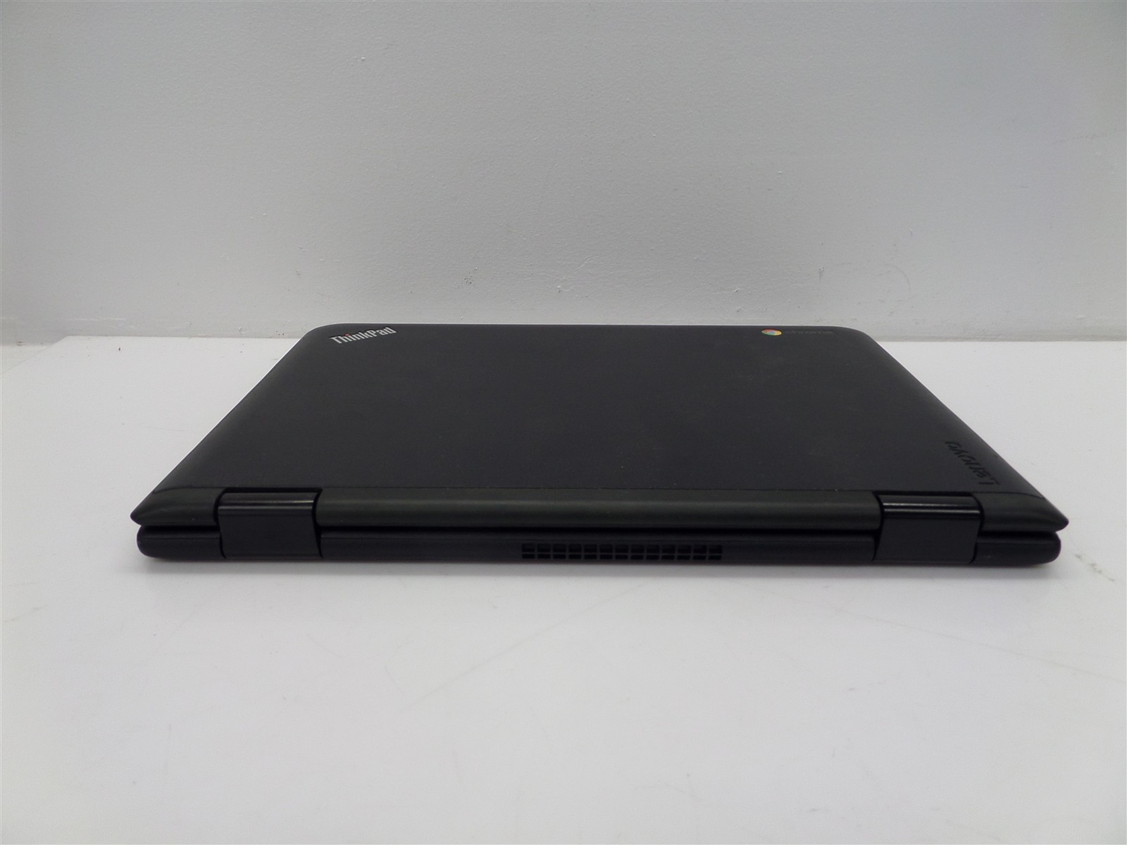 Lenovo 11.6″ Chromebook 11e 20GF-0001US w/ N3150 1.6GHz CPU 4GB RAM 16GB eMMC