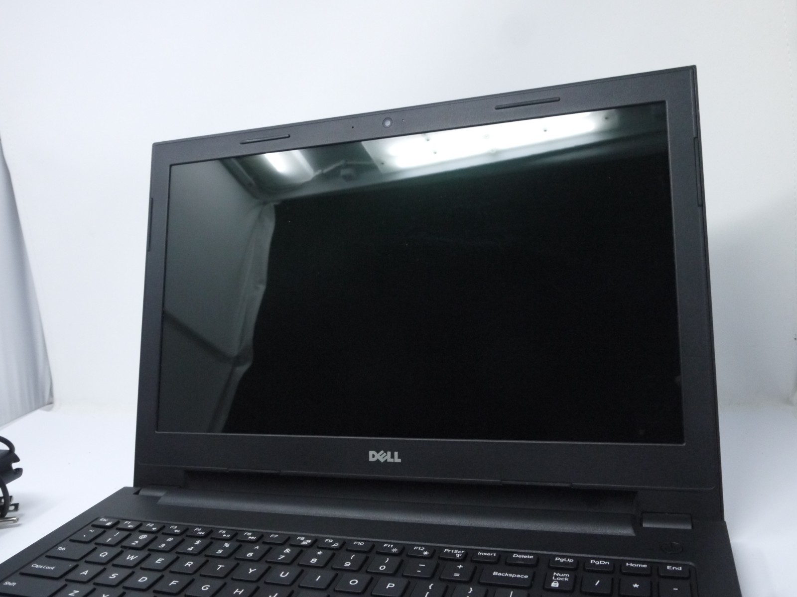 Dell Inspiron 3541 15.6″ Laptop – AMD A6-6310 / 4GB / 320GB HDD – New Battery
