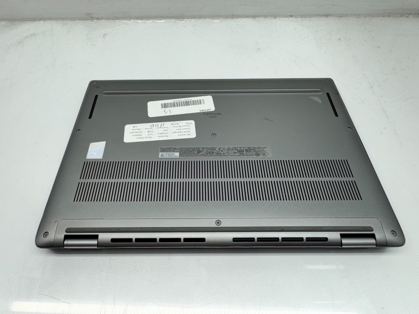 Dell Latitude 7440 Intel i7-1370P@1.9Ghz 16GB RAM 256G SSD Windows 11