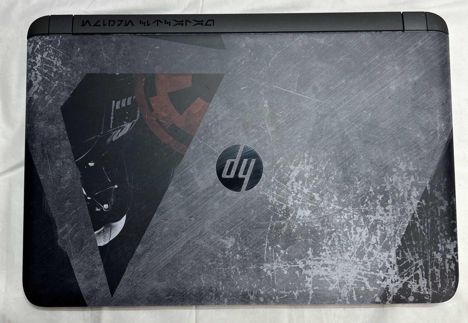 HP Star Wars Special Edition Notebook 15-an050nr 15.6″/i5-6200U/6GB RAM/1TB