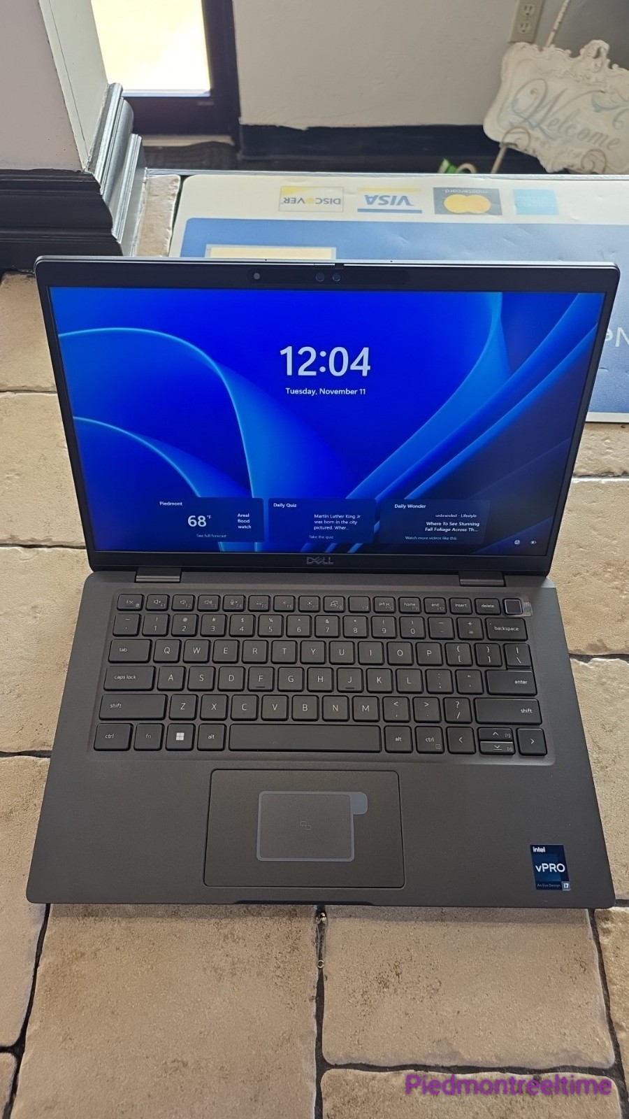 Dell Latitude 7330 13.3″ FHD i7 1265U 2.69GHz Iris Xe 16GB 256GB Win11Pro Laptop