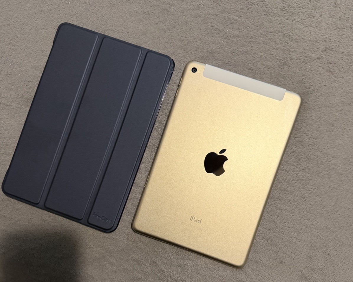 Unlocked Apple iPad mini 4 64GB Wi-Fi + Cellular 7.9in Gold and Case