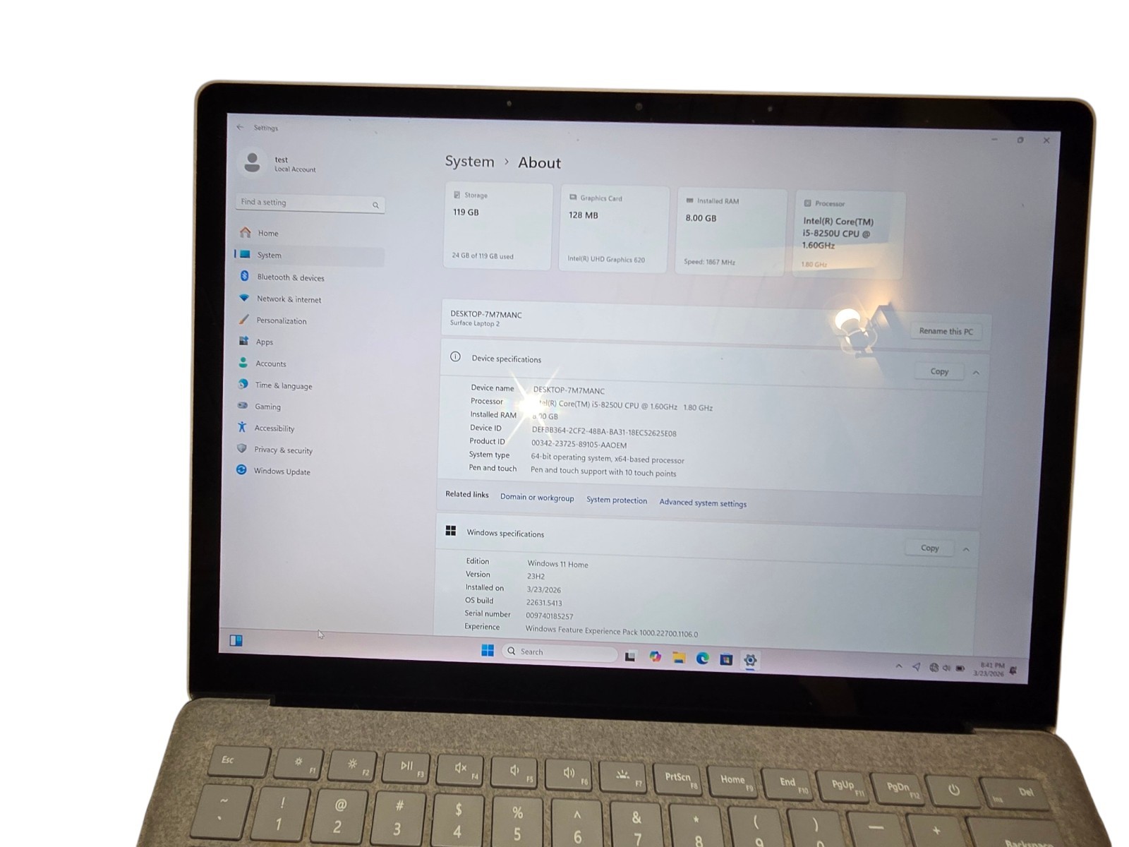 Microsoft Surface Laptop 2 13.5″ SLV i5 8250U 8GB RAM 128GB SSD Touch Chrg Win11