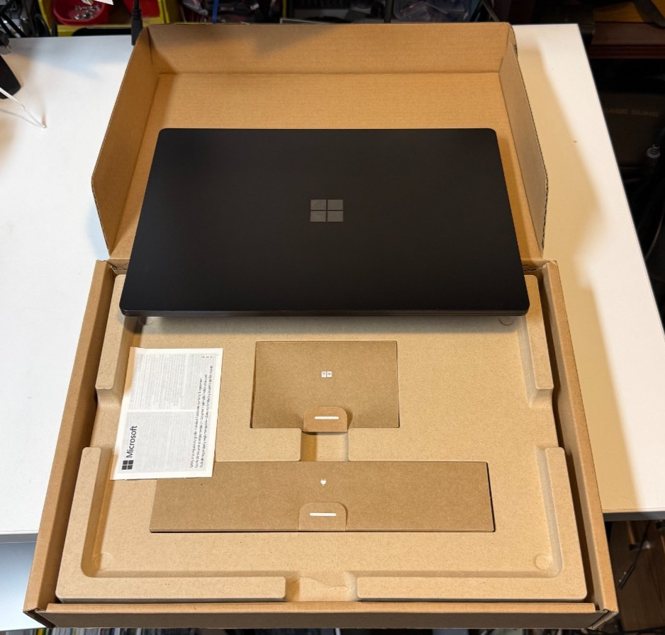 NEW SEALED MS Surface Laptop 6 15″ S1 Ultra i7 165H -32GB RAM- 512GB SSD-W11 PRO