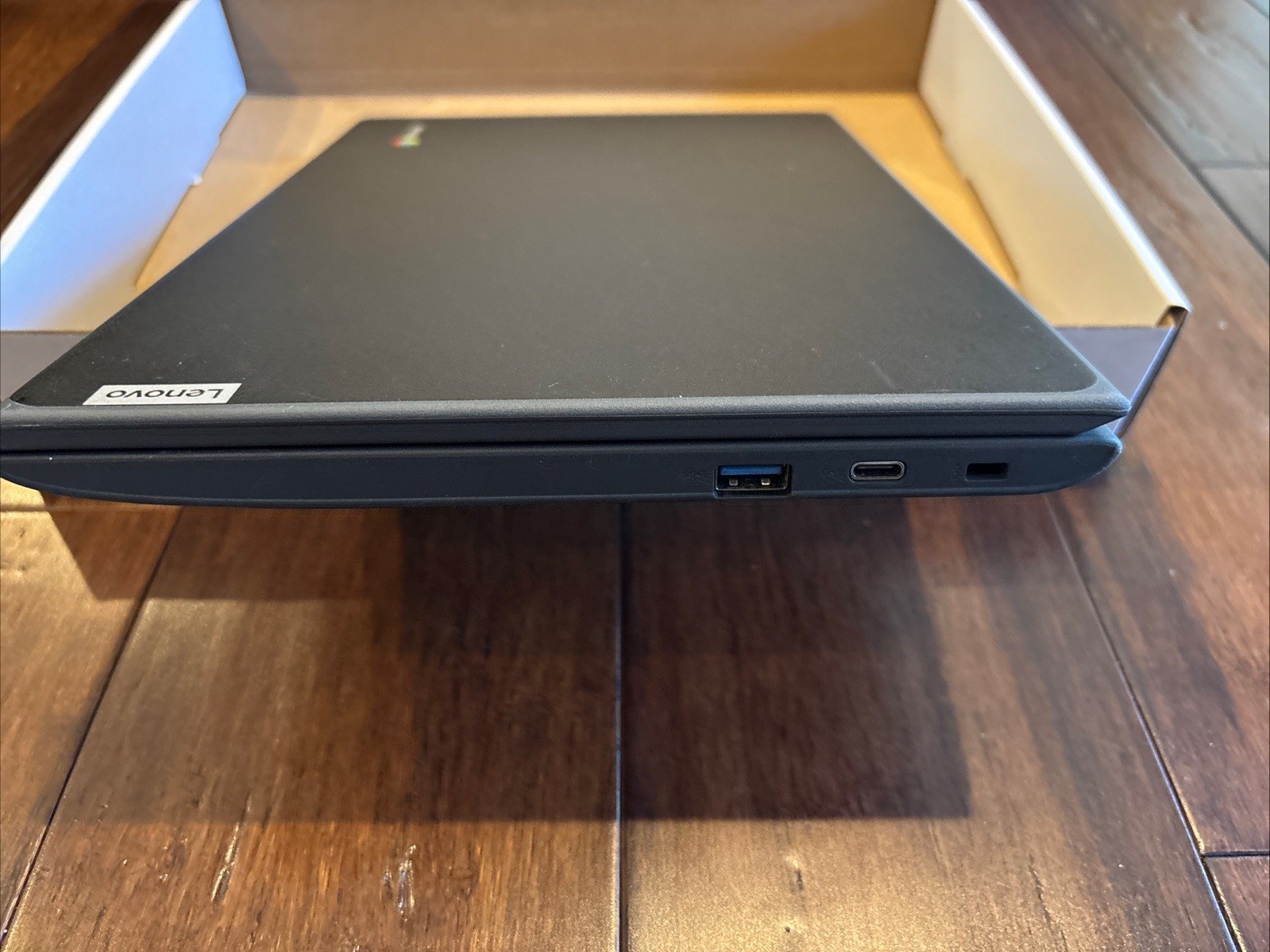 Lenovo 100e Chromebook 2nd Gen MTK 11.6″ 4GB Ram 16GB HDD/SSD Chrome OS Black