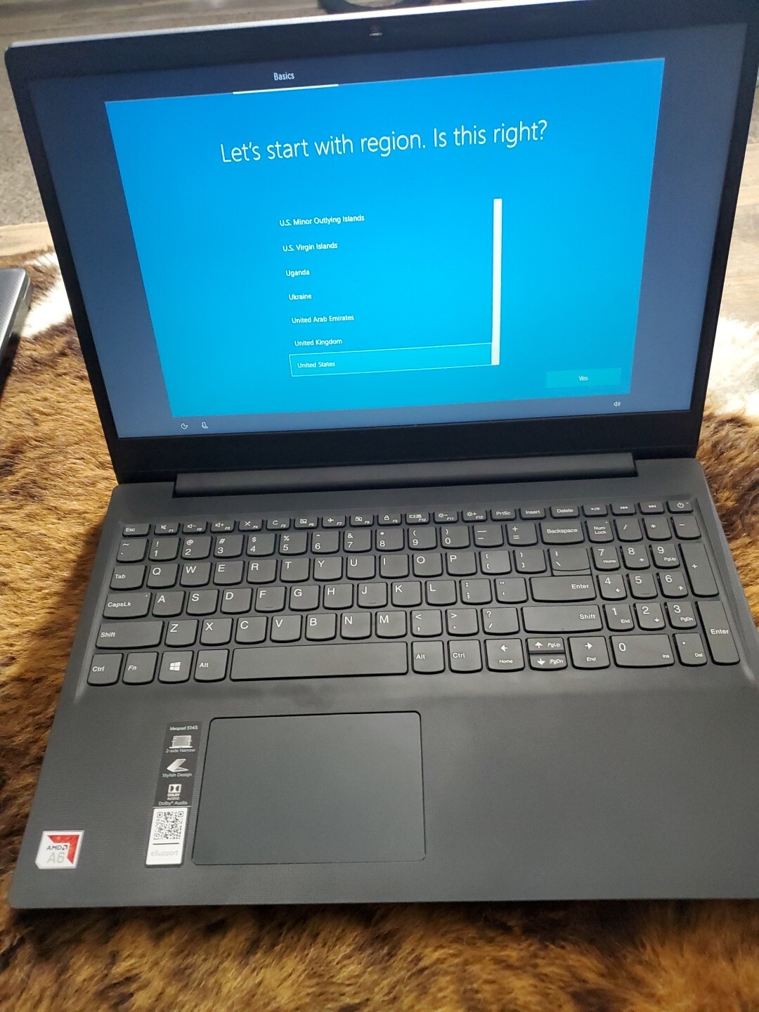 Lenovo IdeaPad S145-15AST 15.6” Laptop PC AMD A6 4GB RAM 1TB HDD Windows 10