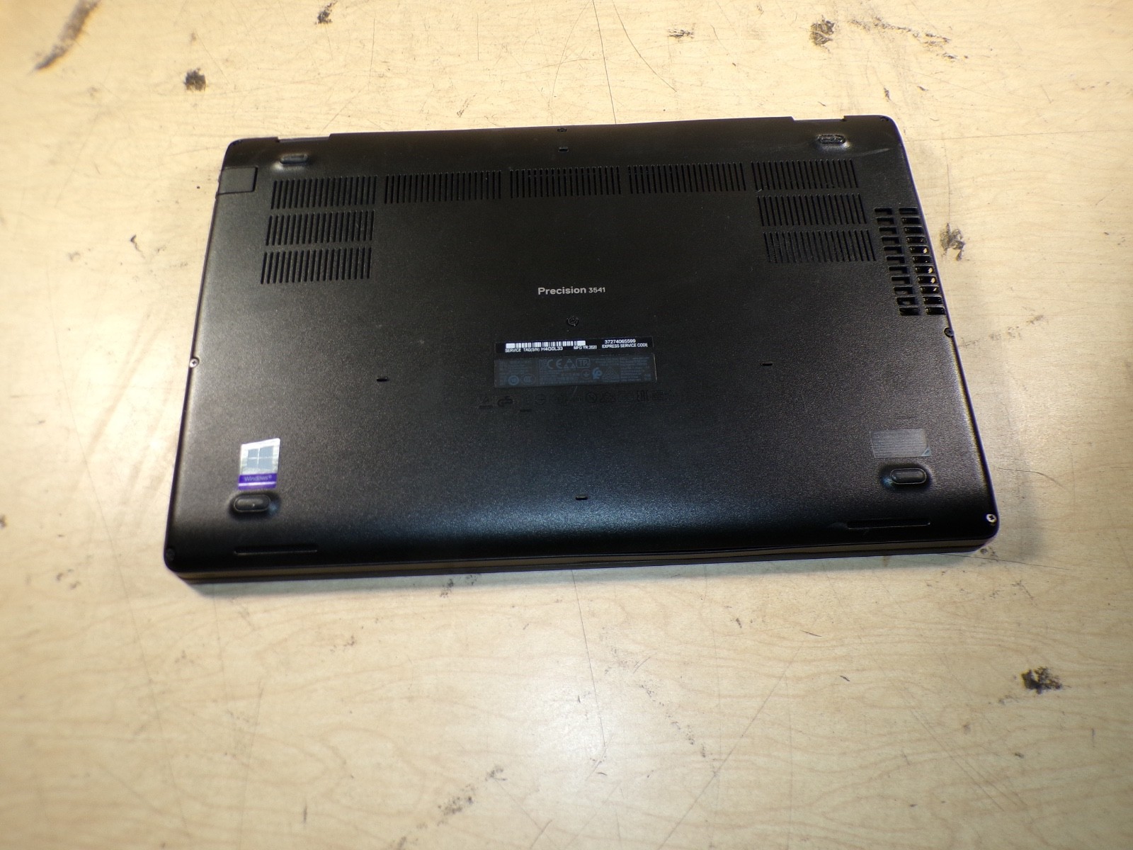 DELL PRECISION 3541 INTEL CORE I5-9400H 2.50GHZ 16GB RAM **NO HD/ NO CADDIE