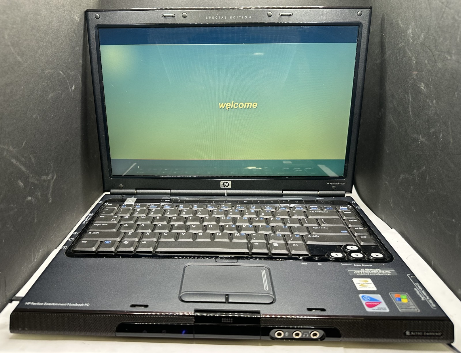 HP PAVILION SPECIAL EDITION DV1000 WIN XP LAPTOP, 80GB, 504MB, STRICTLY AS-IS