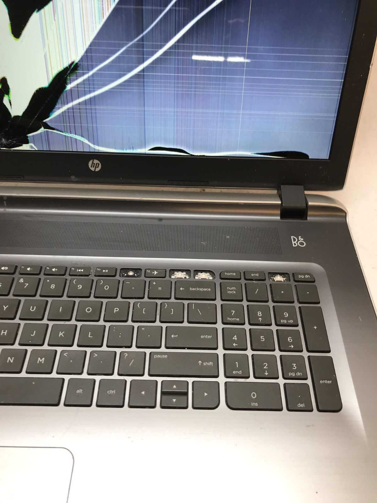 HP Pavilion 17-g129cy 17″ Laptop AMD A6-6310 2GB RAM NO HDD NO OS For Parts – DW