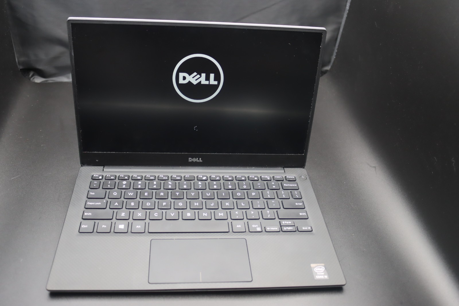 Dell XPS 13 9343, 13.3″ Intel Core i5-5200U, 4GB RAM, 128GB.