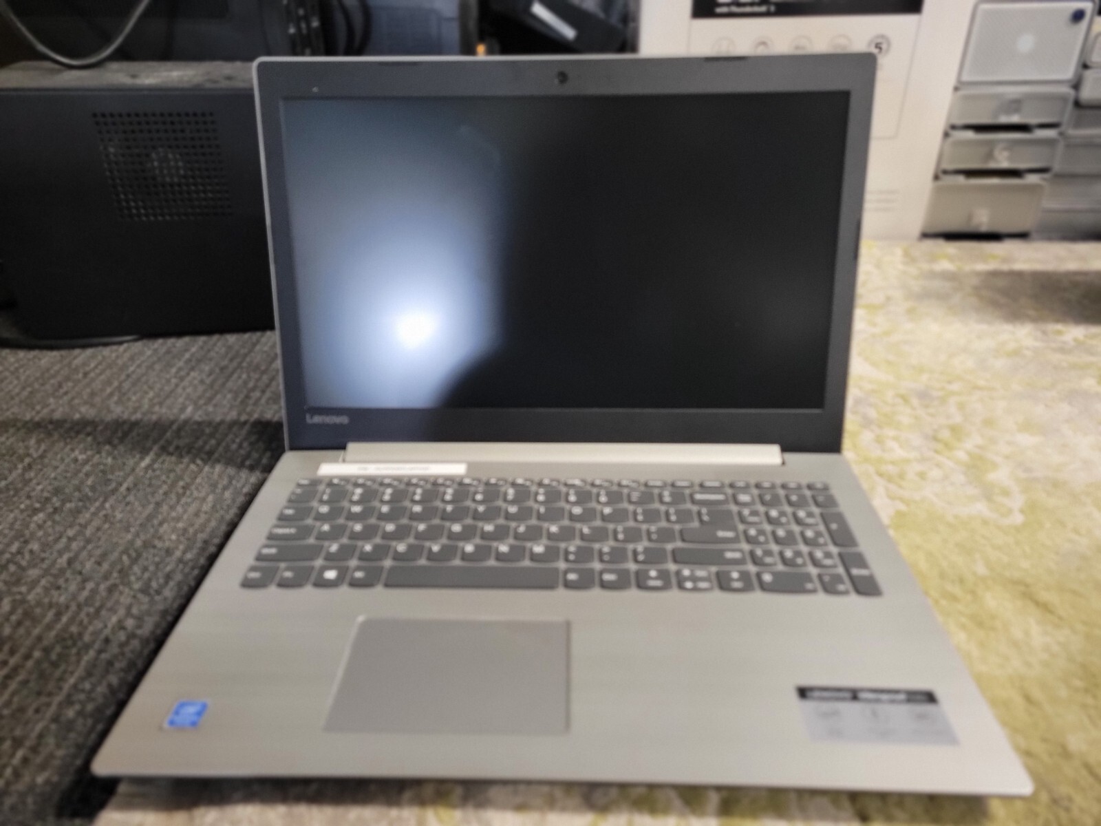 Lenovo 15.6″ IdeaPad 330 DVD-RW 240GB SSD/8GB RAM/Intel N4100 Win11 Wi-Fi TPM