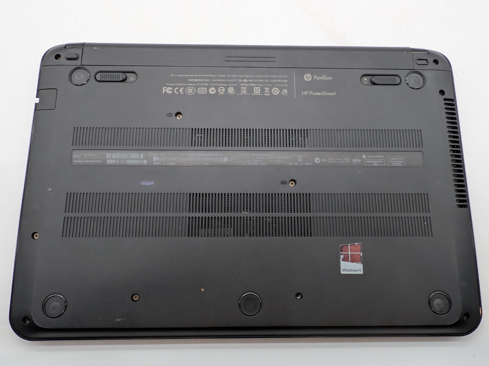 HP Pavilion SleekBook 14-b109wm 14” – Intel Celeron 1.6GHz – Bad Charge Port