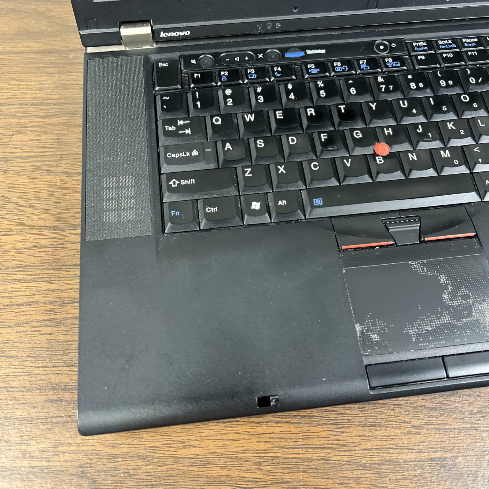 Lenovo ThinkPad W510 15.6″ Intel Core i7-720QM 1.60GHz 4GB RAM – NO HDD/OS/BATT